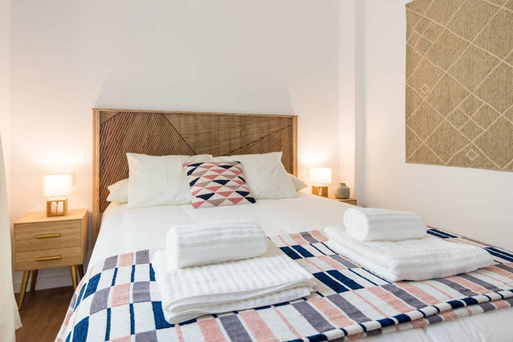 Апартаменты Tgh/ Malaga Center Urban Style Экстерьер фото